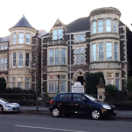 Penrhys Hotel Cardiff Extérieur photo