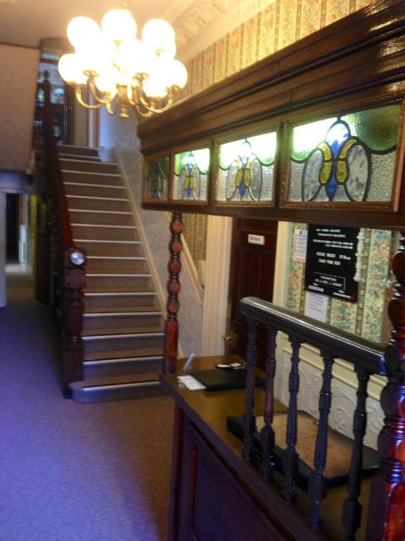 Penrhys Hotel Cardiff Extérieur photo