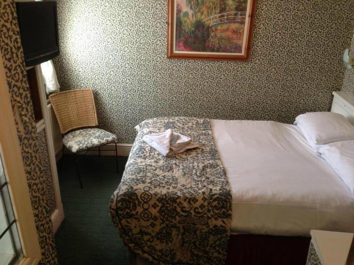 Penrhys Hotel Cardiff Extérieur photo